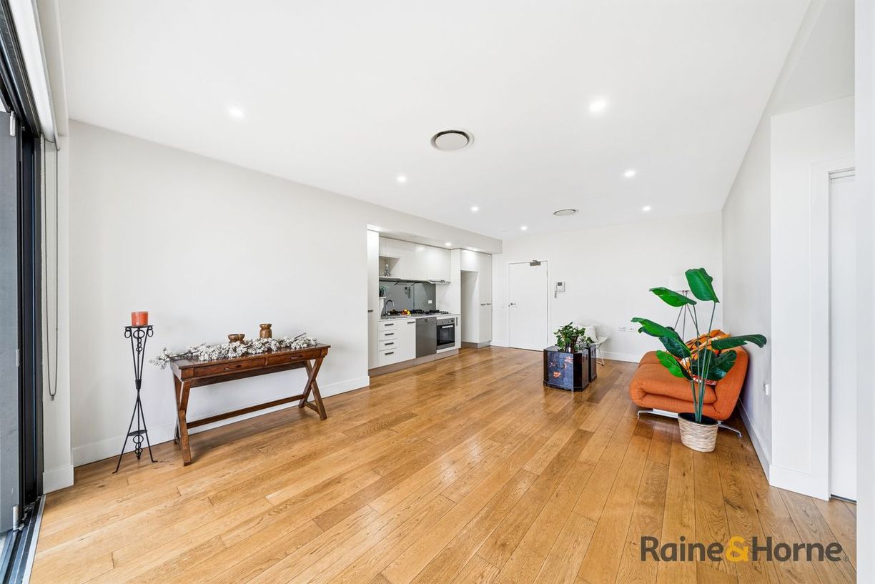 503/245-247 Carlingford Road — photo 7 of 11