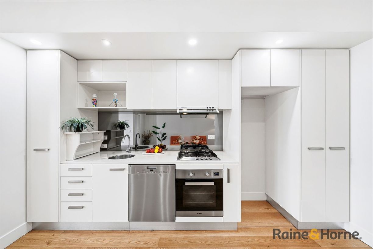 503/245-247 Carlingford Road — photo 9 of 11