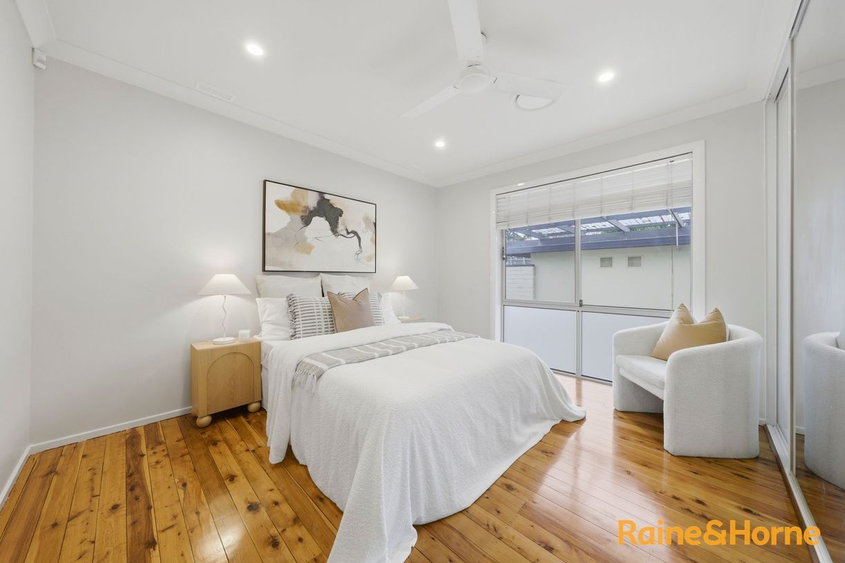 28 Snowdon Ave — photo 8 of 17