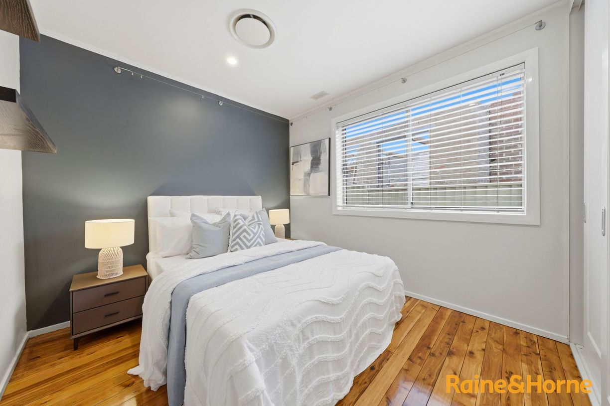 28 Snowdon Ave — photo 9 of 17