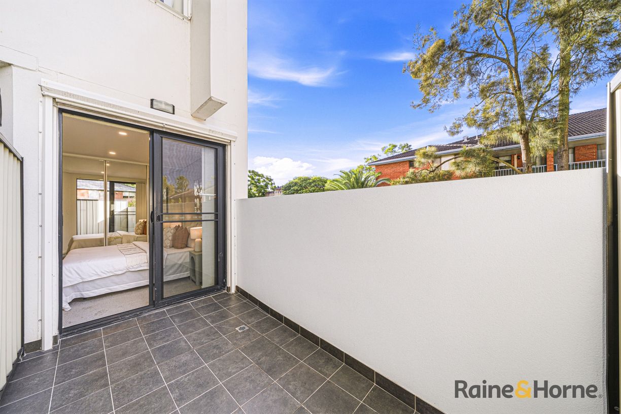 5/6 Sorrell St — photo 16 of 22