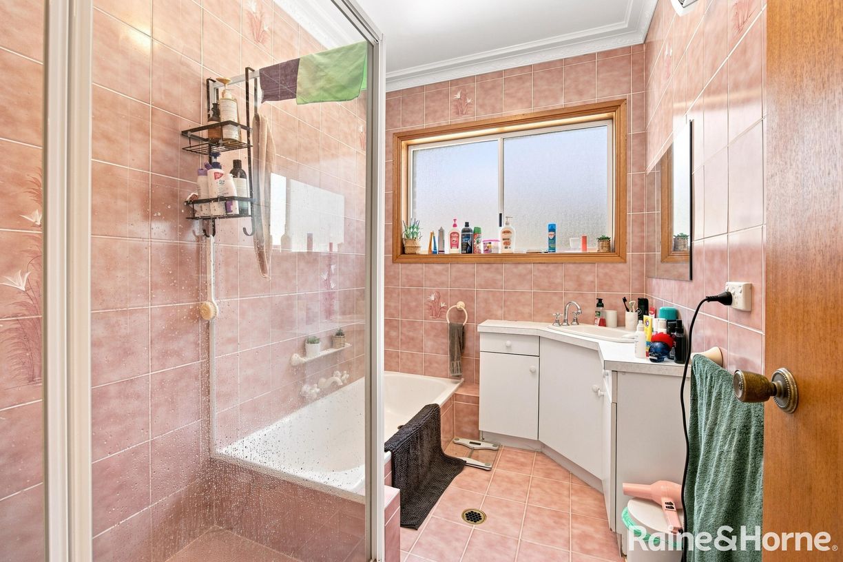 18 Allambie Way — photo 13 of 21