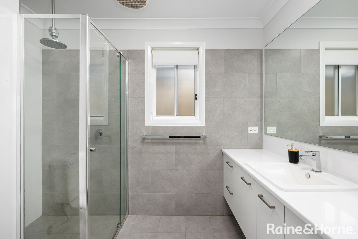 2/34 Ross Parkway — photo 7 of 16