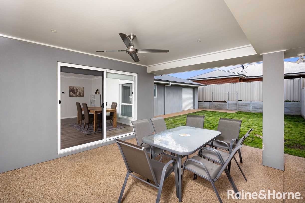 2/34 Ross Parkway — photo 12 of 16