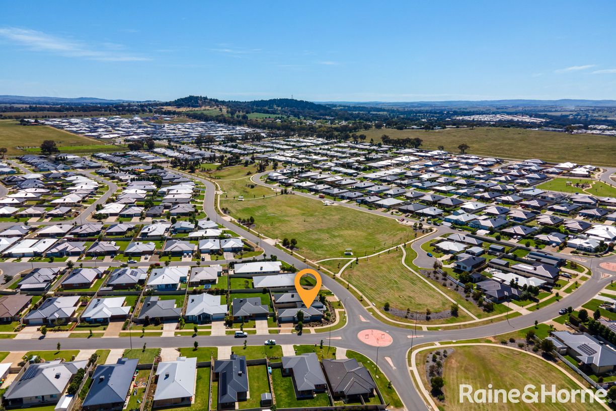 2/34 Ross Parkway — photo 15 of 16