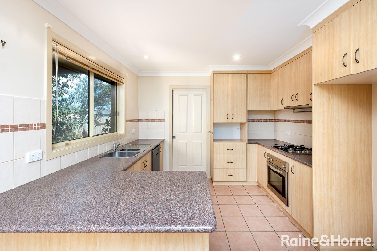 3/9 Inglis Street — photo 4 of 10
