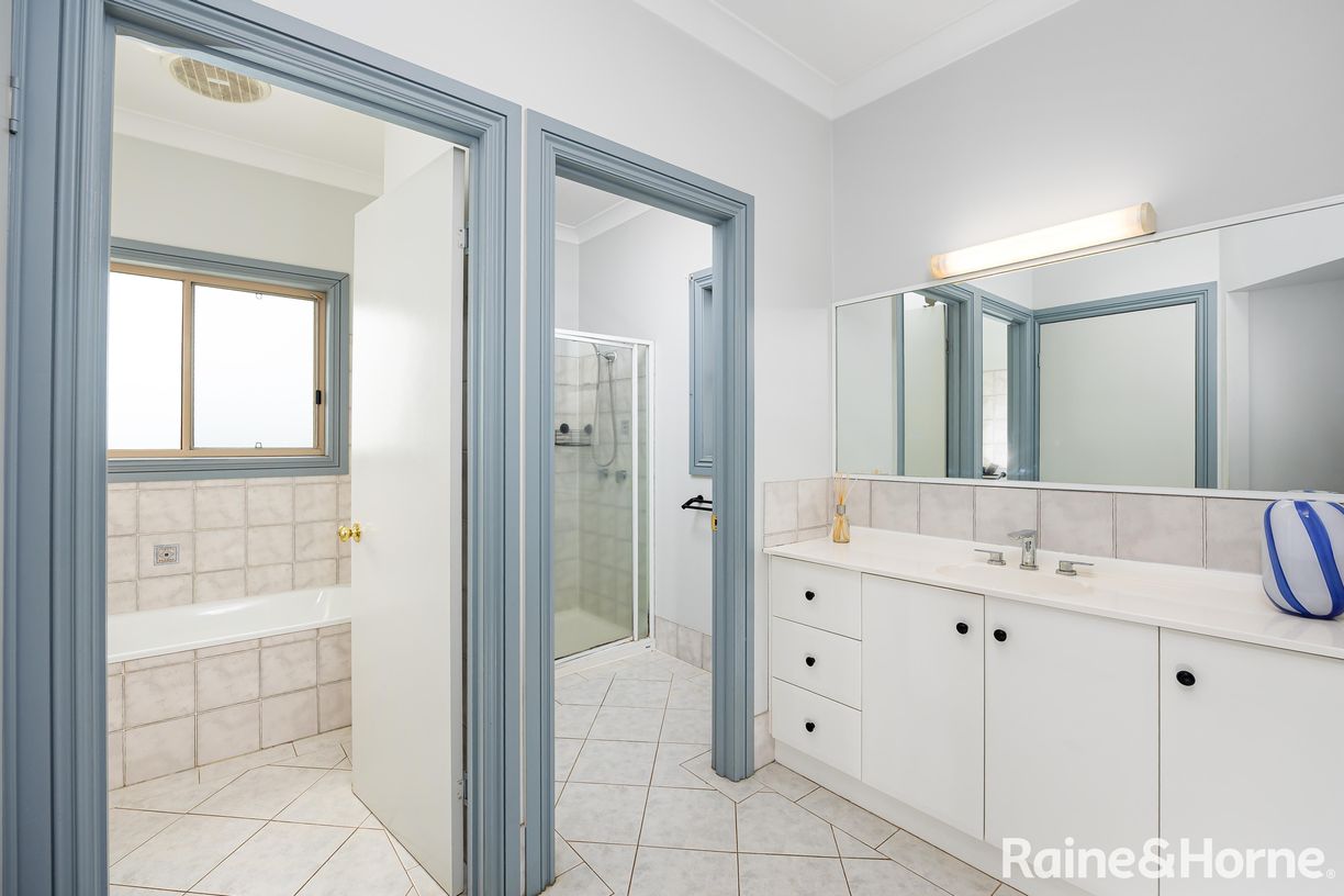 27 Andrews Avenue — photo 14 of 22