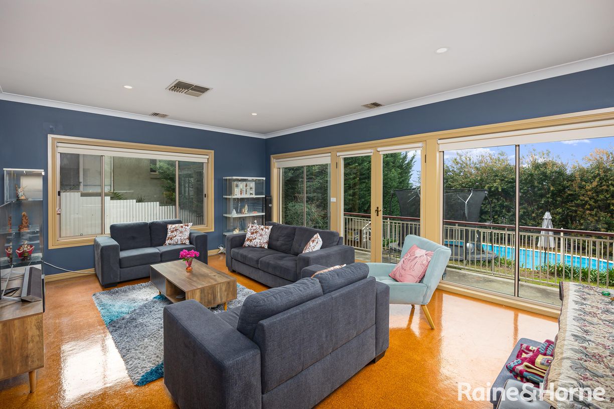 27 Andrews Avenue — photo 7 of 22