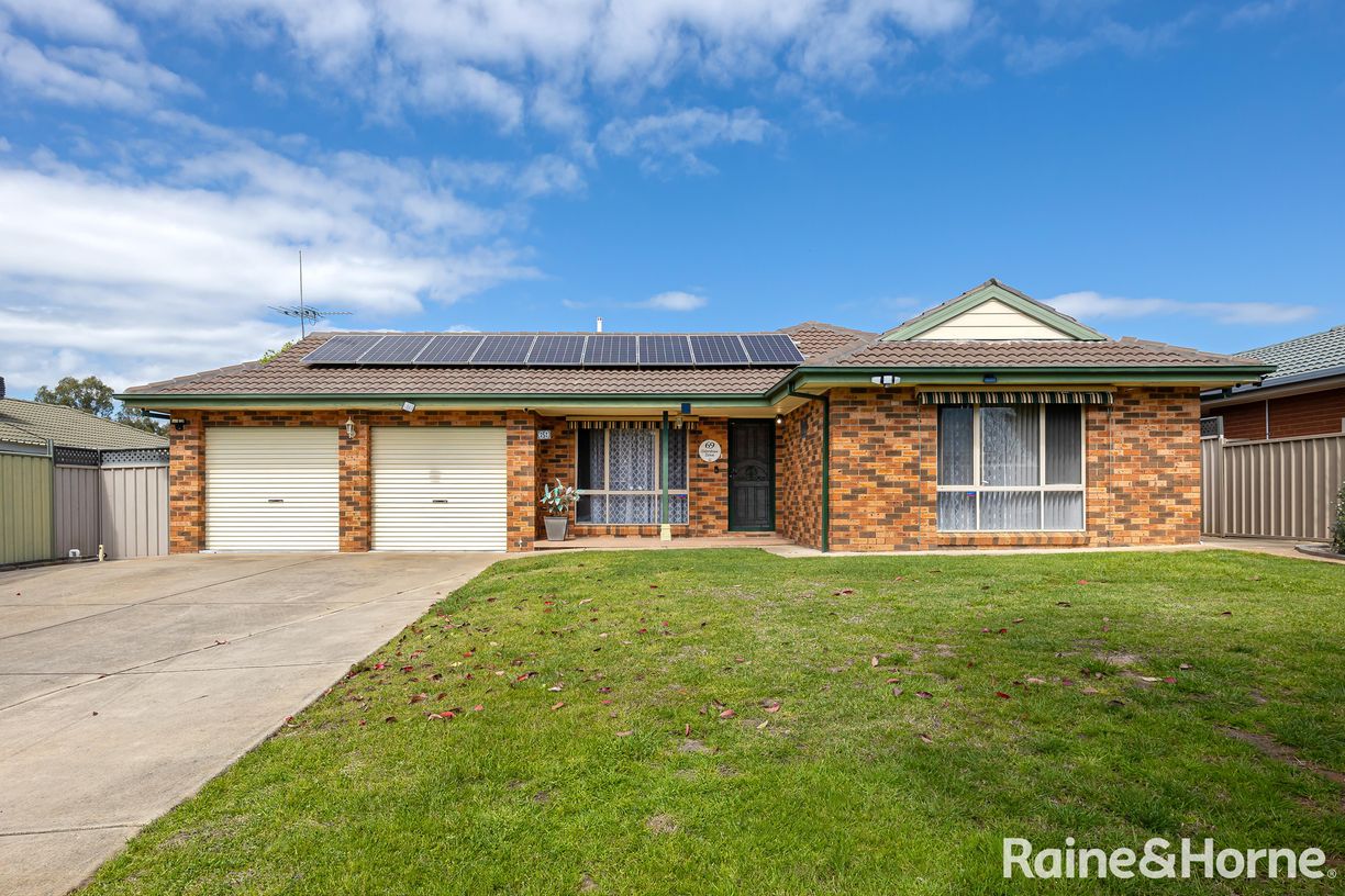 69 Eldershaw Drive — photo from Raine & Horne Wagga Wagga