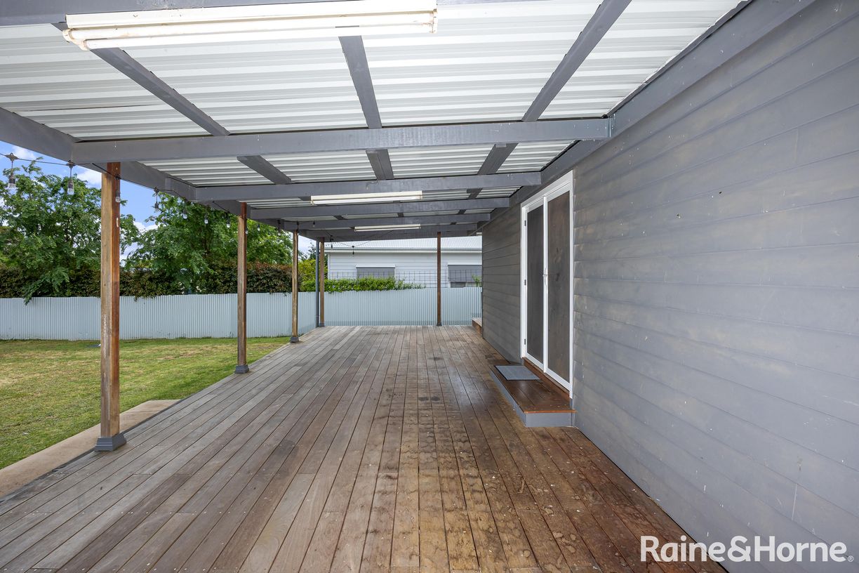 1/32 Croaker Street — photo 11 of 14