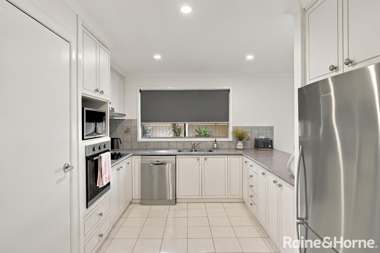 6 Angel Street — photo 6 of 18