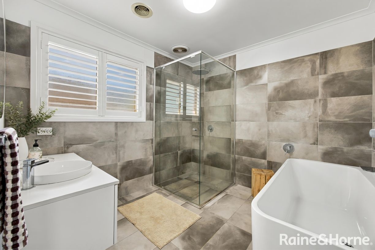 6 Angel Street — photo 12 of 18