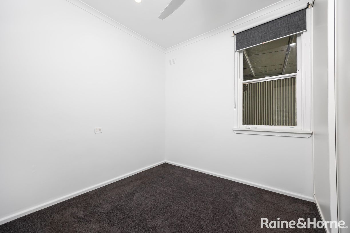 6 Gowrie Parade — photo 6 of 9