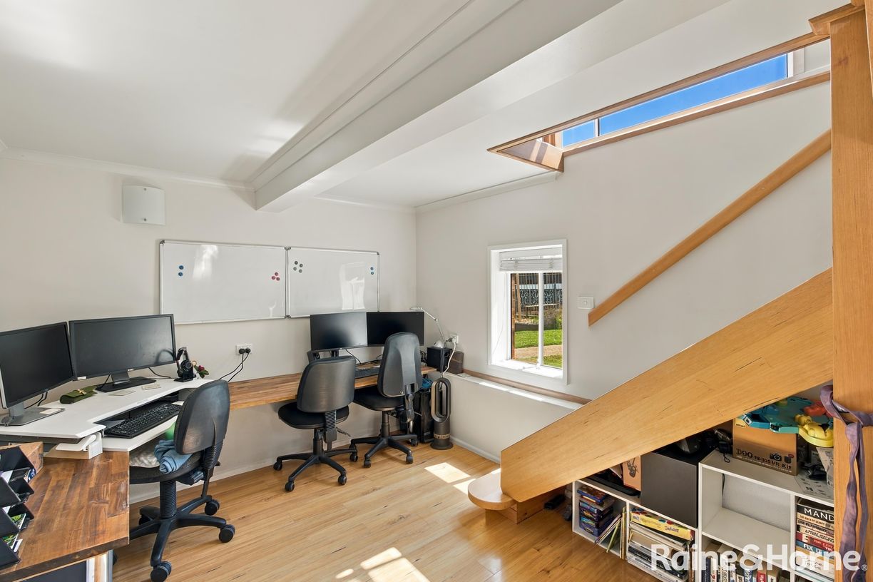 27 Allambie Way — photo 13 of 17