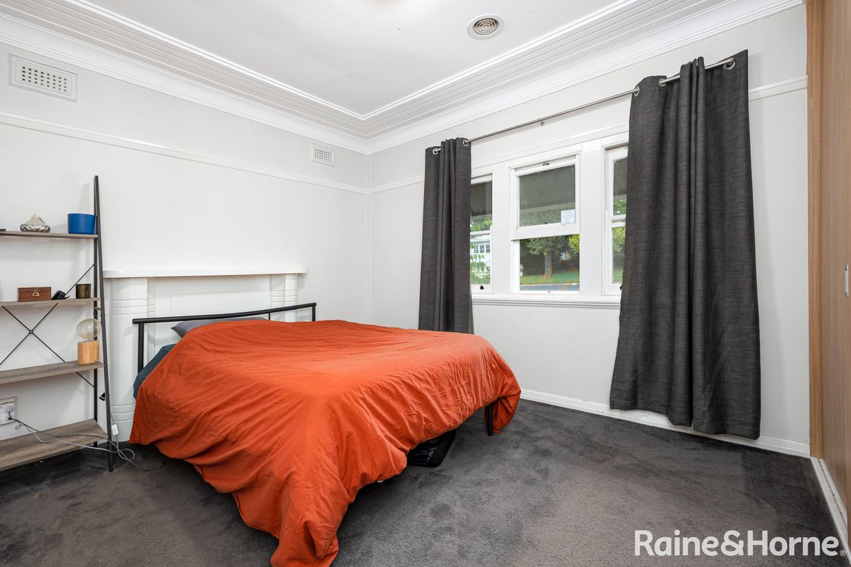 1/32 Croaker Street — photo 6 of 14