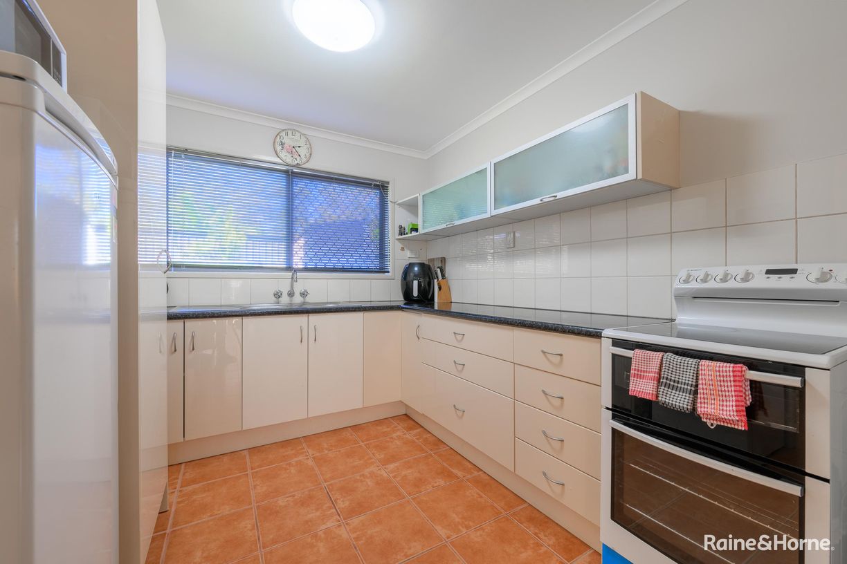 7/5 Mccann Street — photo 4 of 12