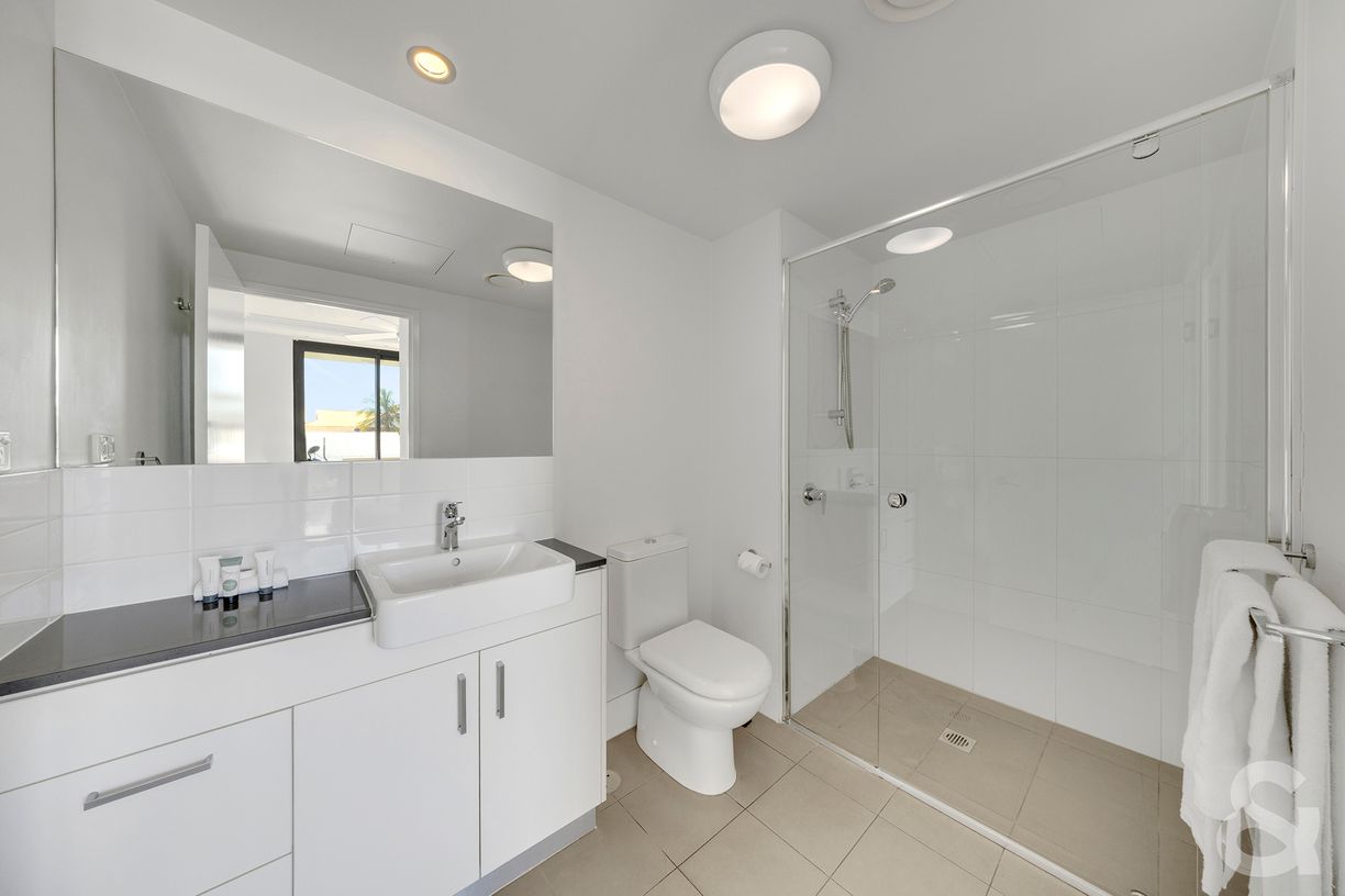 602/52 Oaka Lane — photo 7 of 12