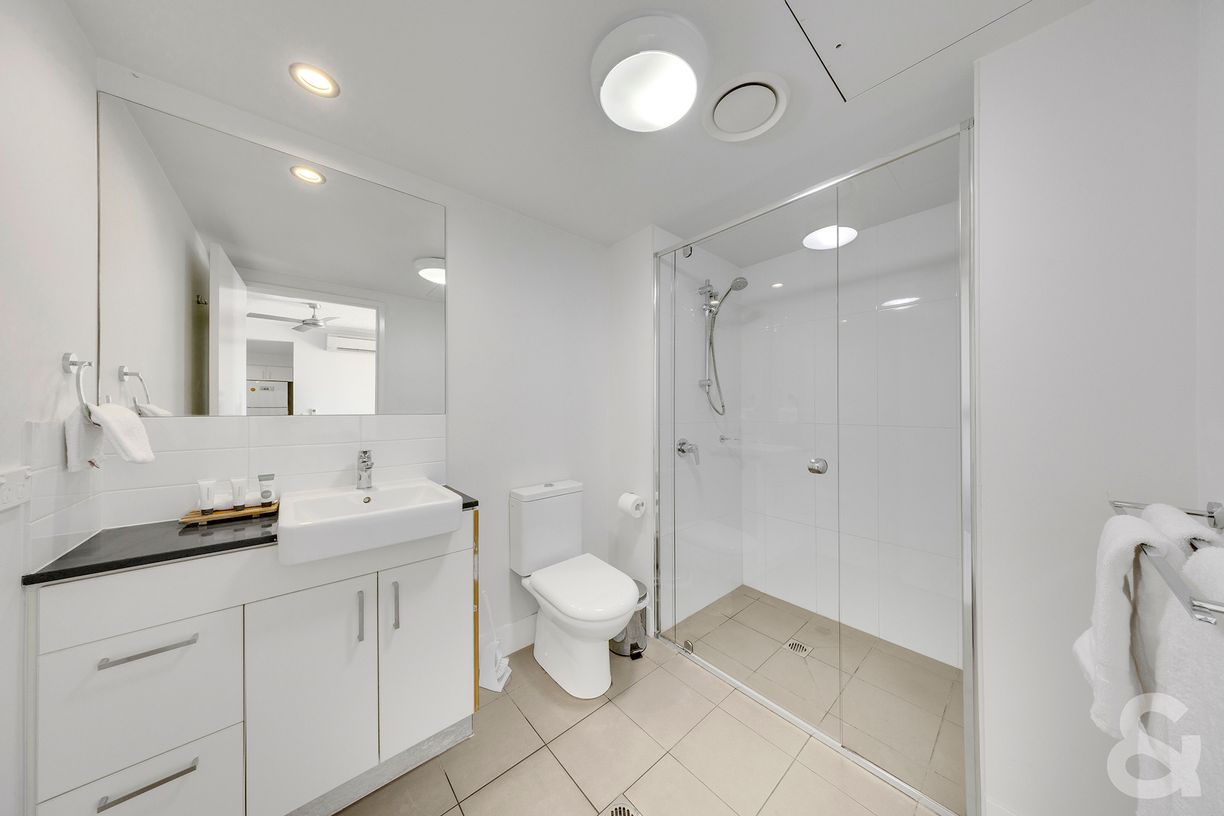 607/52 Oaka Lane — photo 6 of 13
