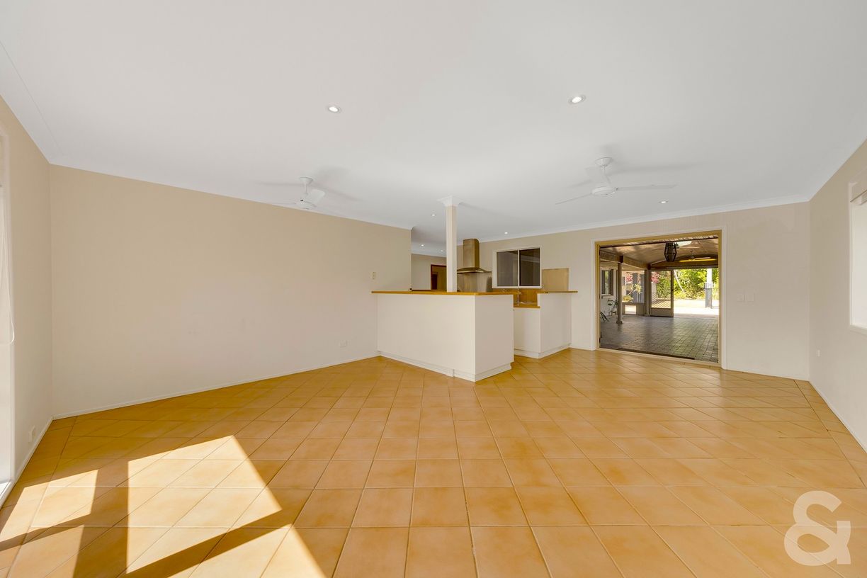 15 Wyndham Road — photo 6 of 24