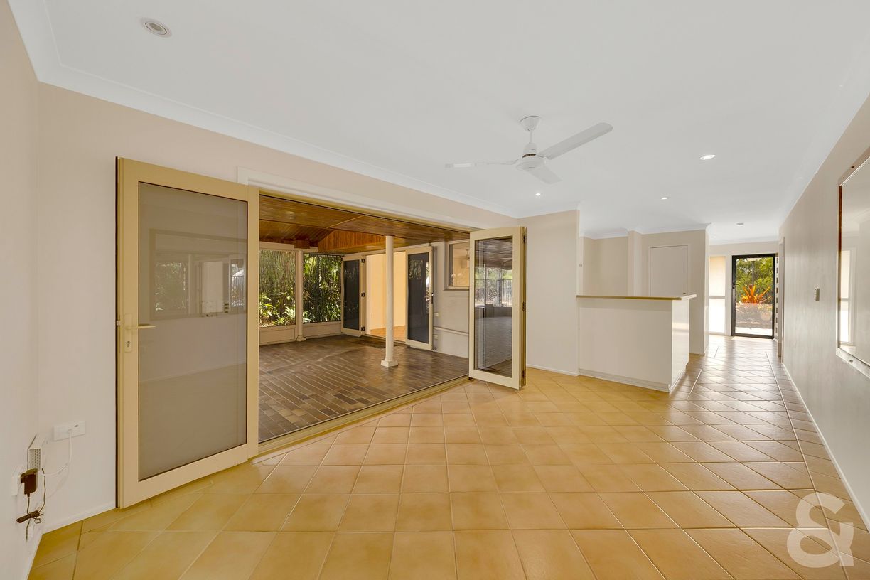 15 Wyndham Road — photo 7 of 24