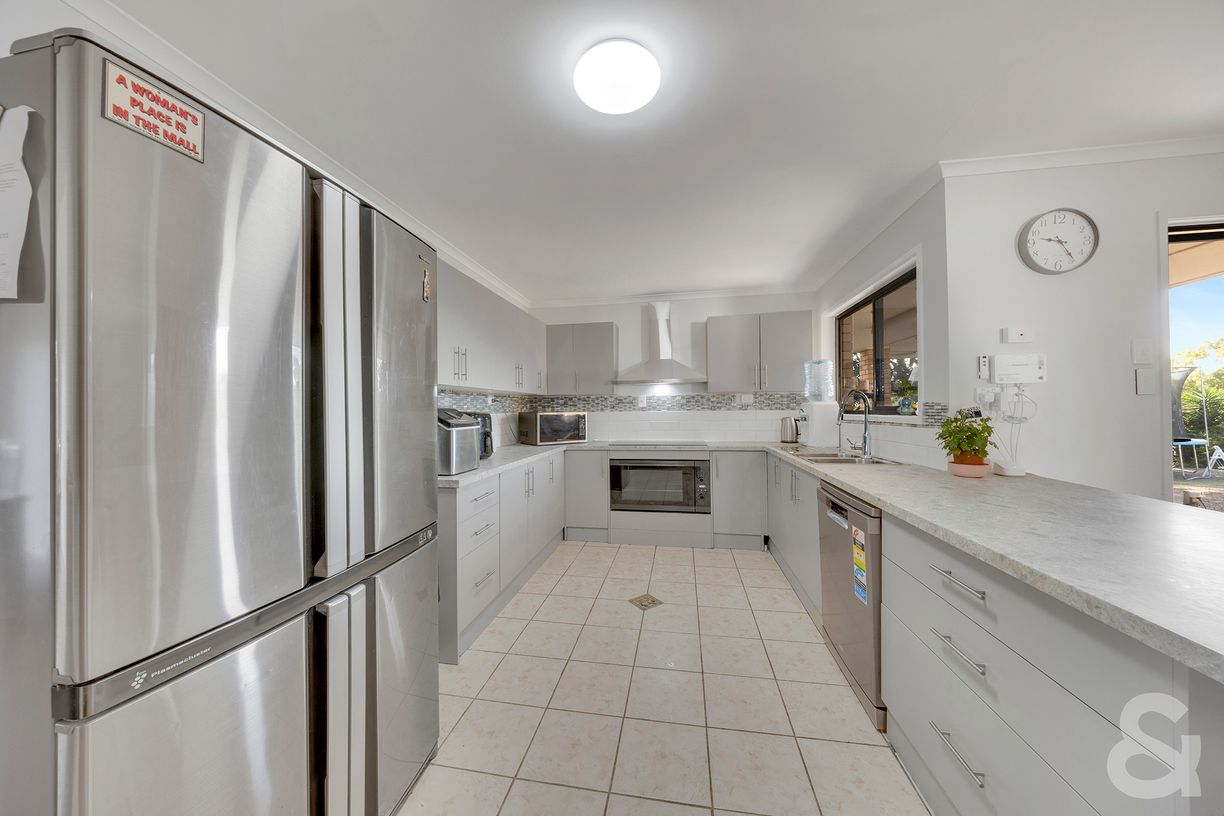 7 Davis Street — photo 4 of 22