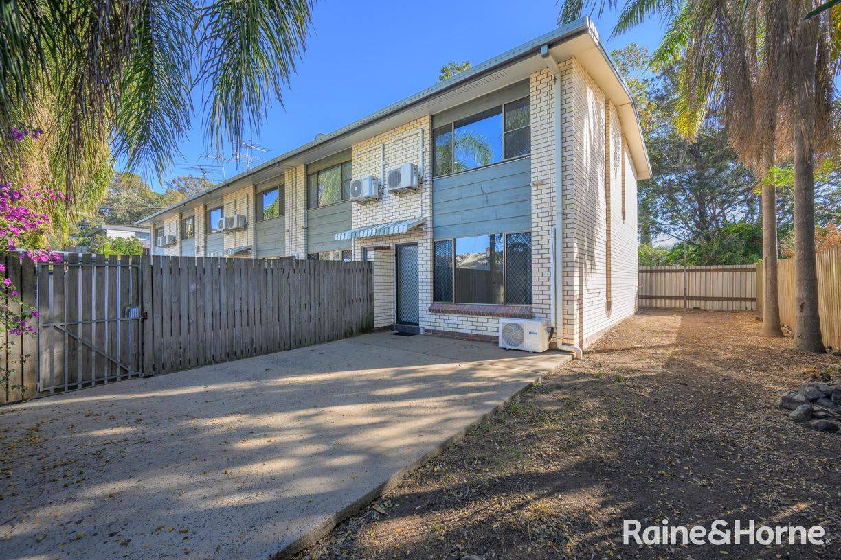6/68 Ann Street — photo from Raine & Horne Gladstone