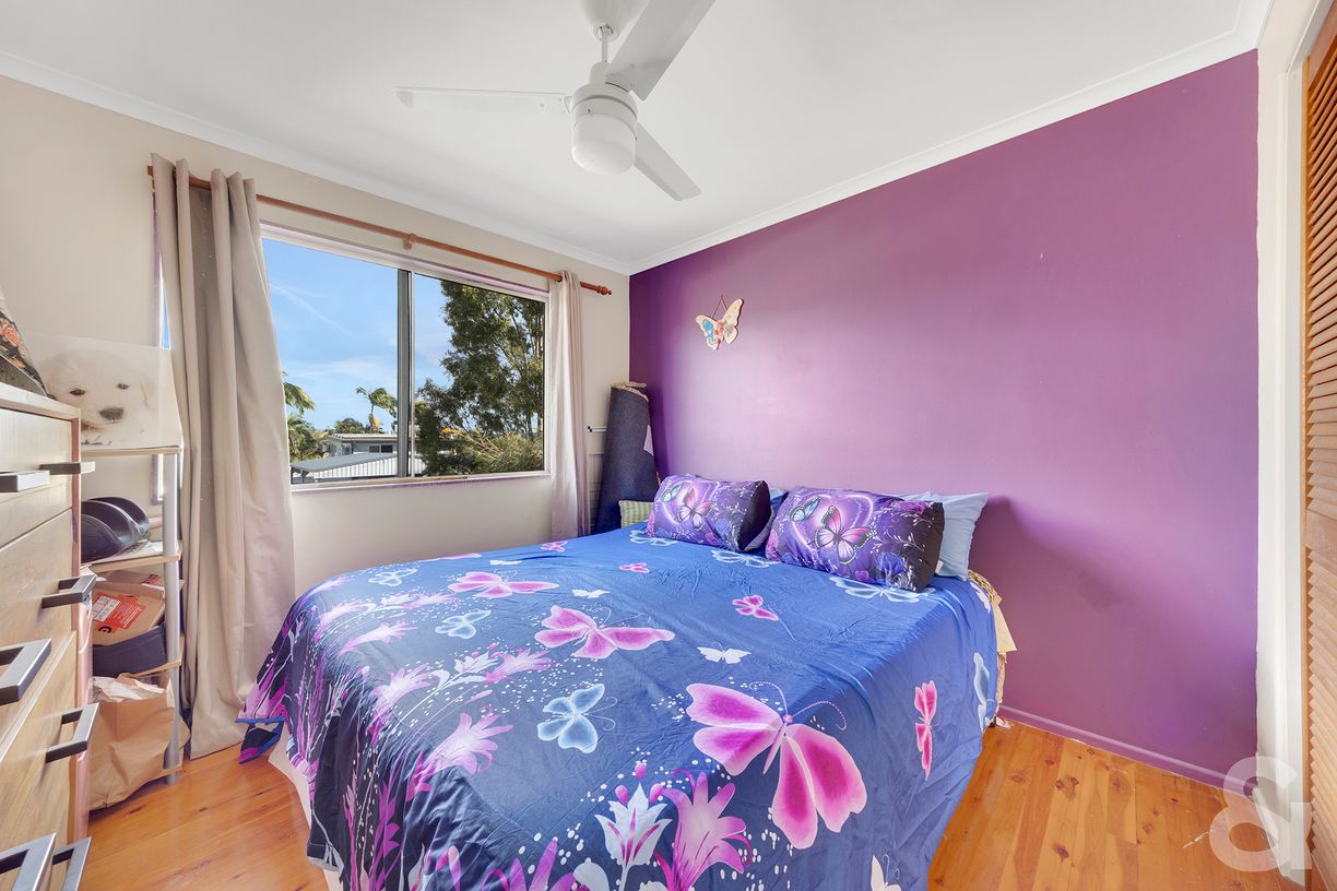 8 Ferguson Crescent — photo 6 of 17