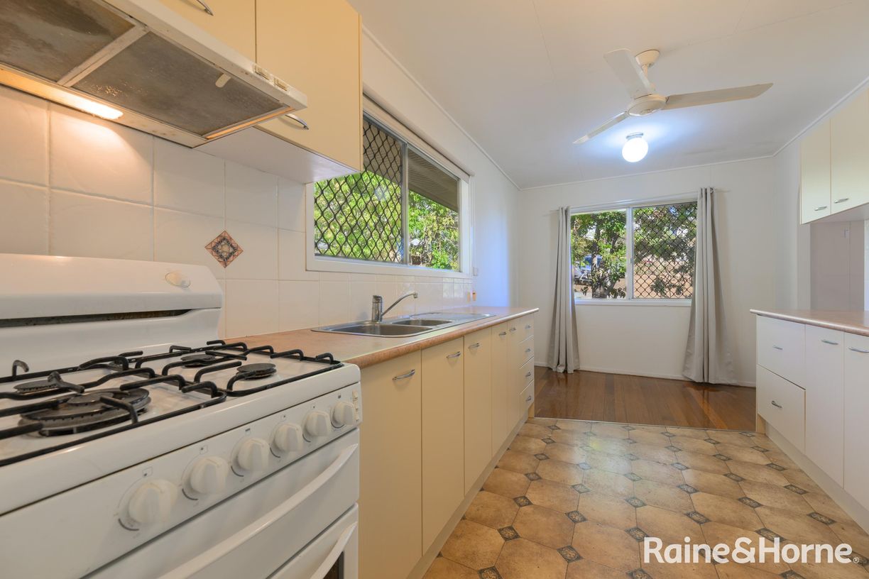 4 Pershouse Street — photo 5 of 14