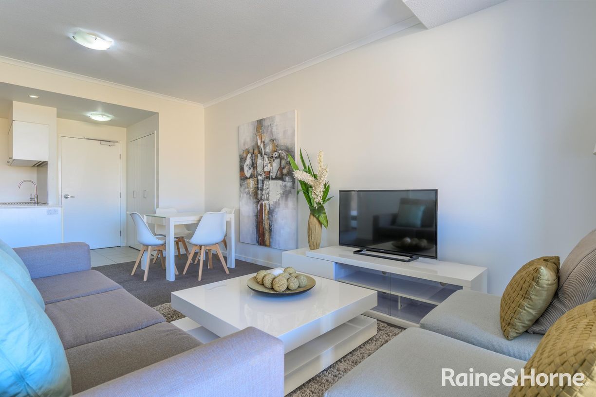 37/19 Roseberry Street — photo 4 of 20