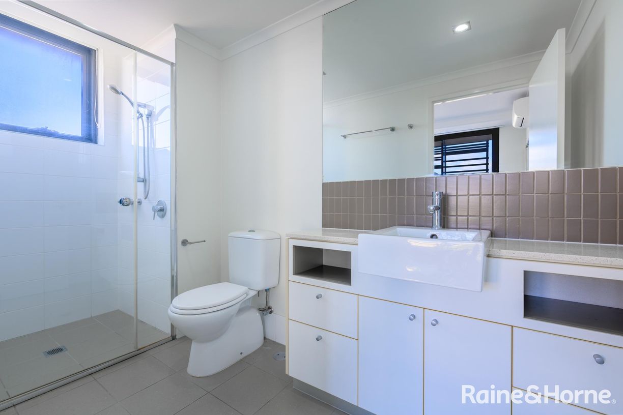 37/19 Roseberry Street — photo 13 of 20