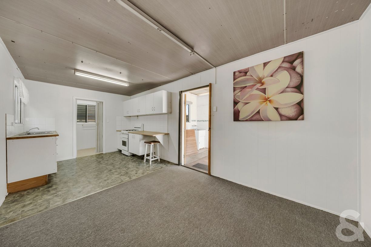 16 Pershouse Lane — photo 17 of 21