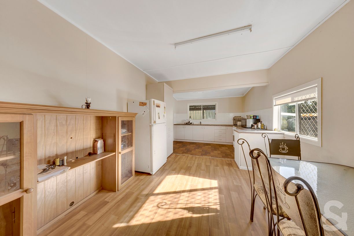 16 Pershouse Lane — photo 9 of 21