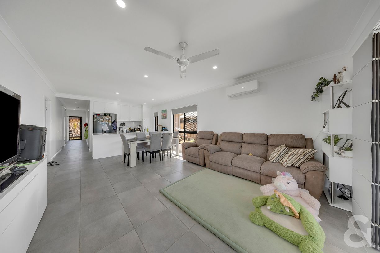 26 Spindrift Road — photo 3 of 13