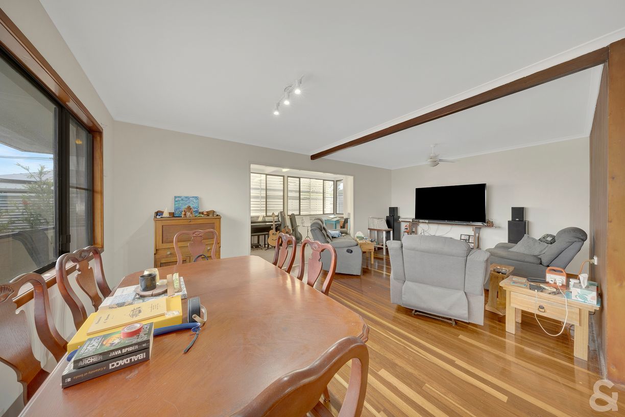 17 Williamson Street — photo 8 of 20