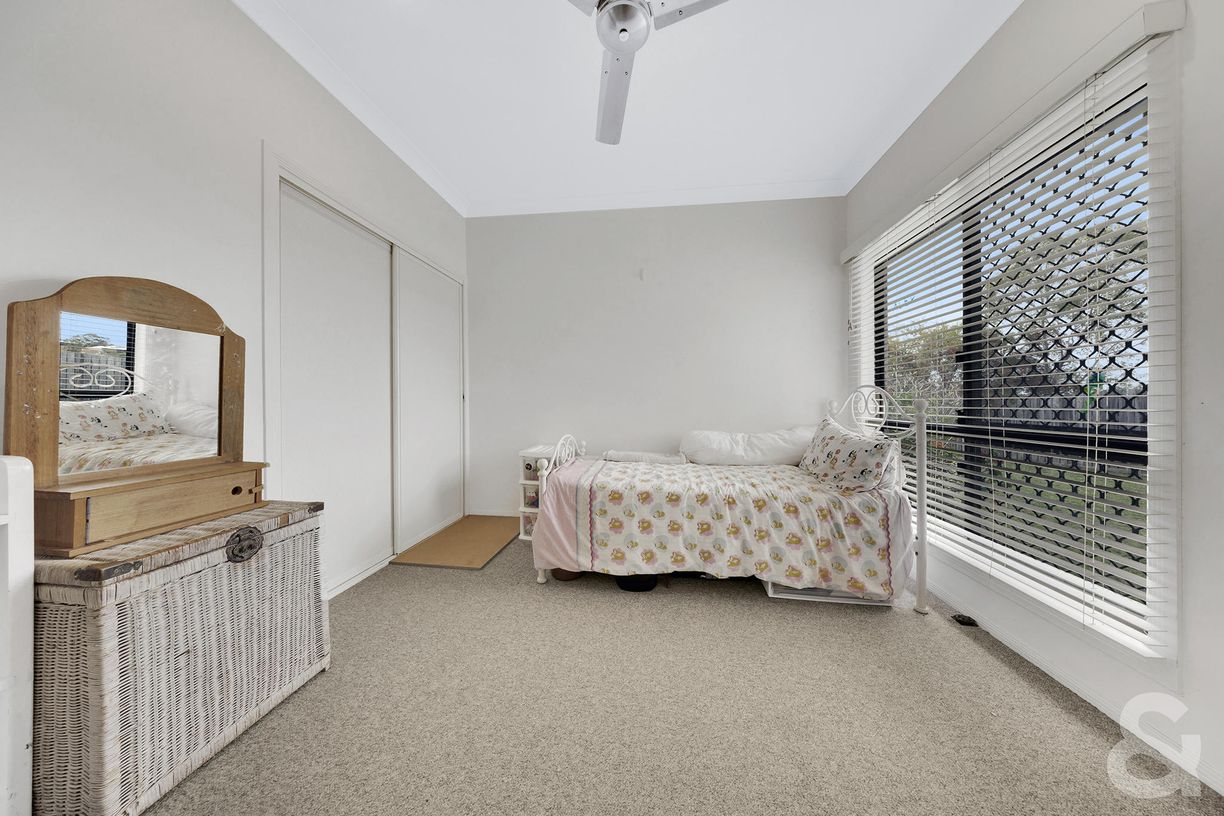 133 Emmadale Drive — photo 7 of 16