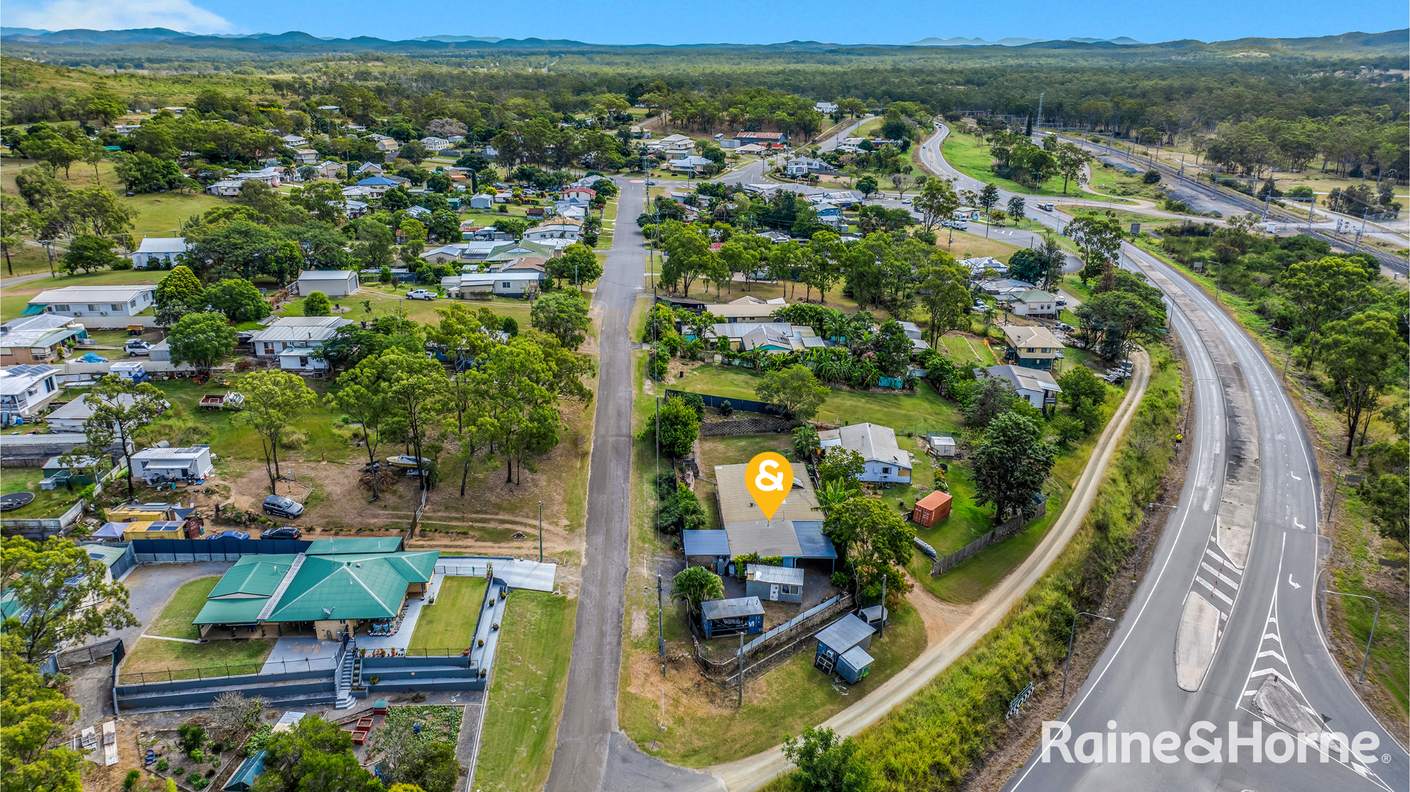 2 Gladstone Street, MOUNT QLD 4695 Raine & Horne Gladstone