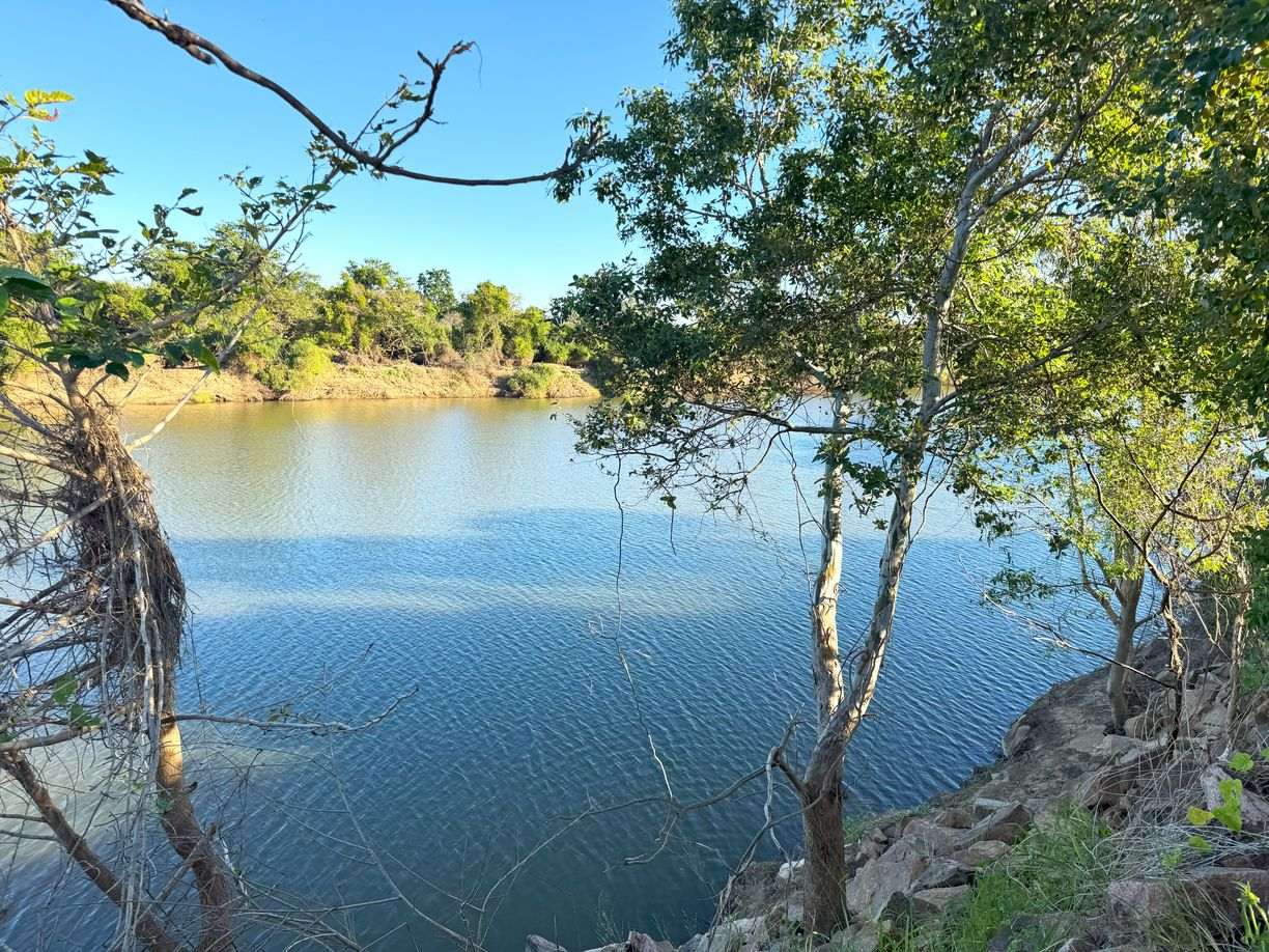 83 Butler Road, Jarvisfield, QLD 4807