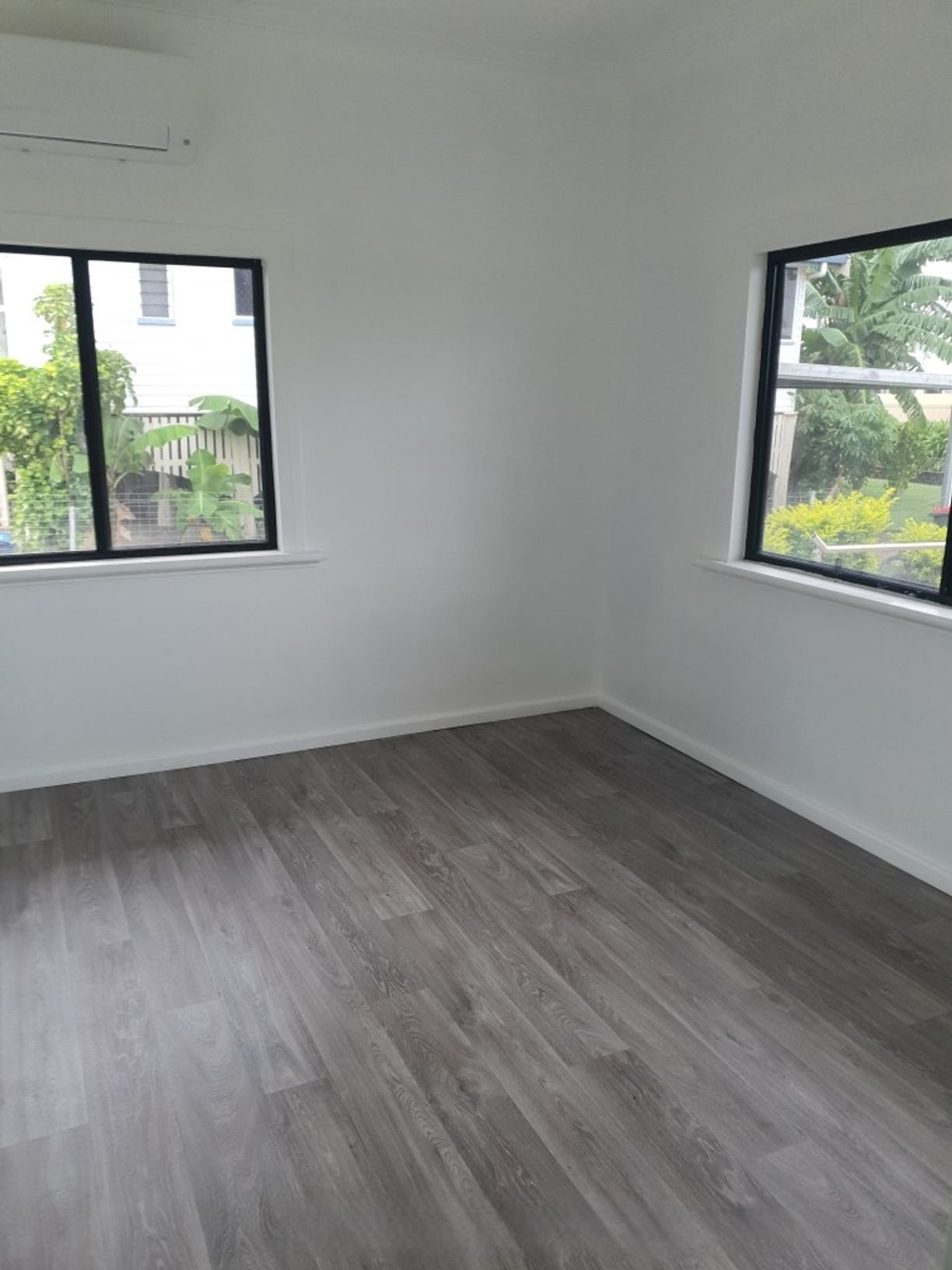 14 Macmillan Street — photo 9 of 18