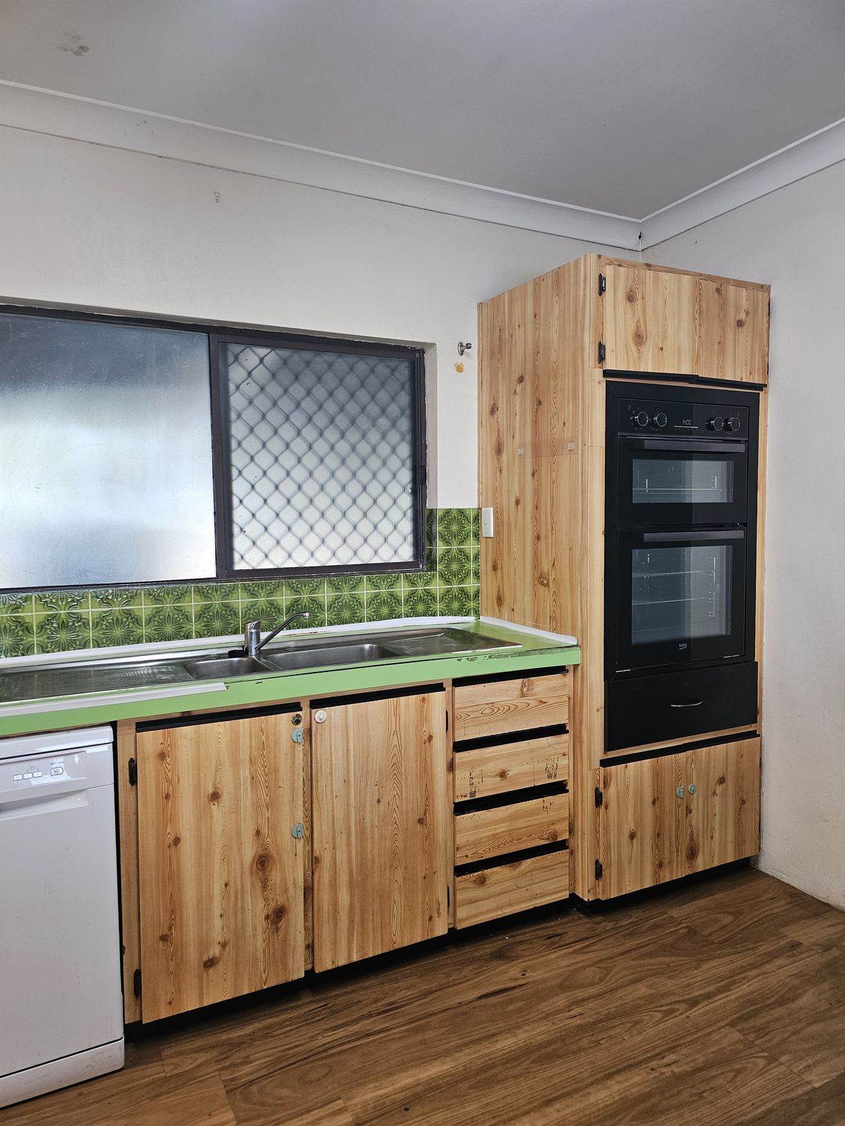 45 Chippendale Street — photo 10 of 30
