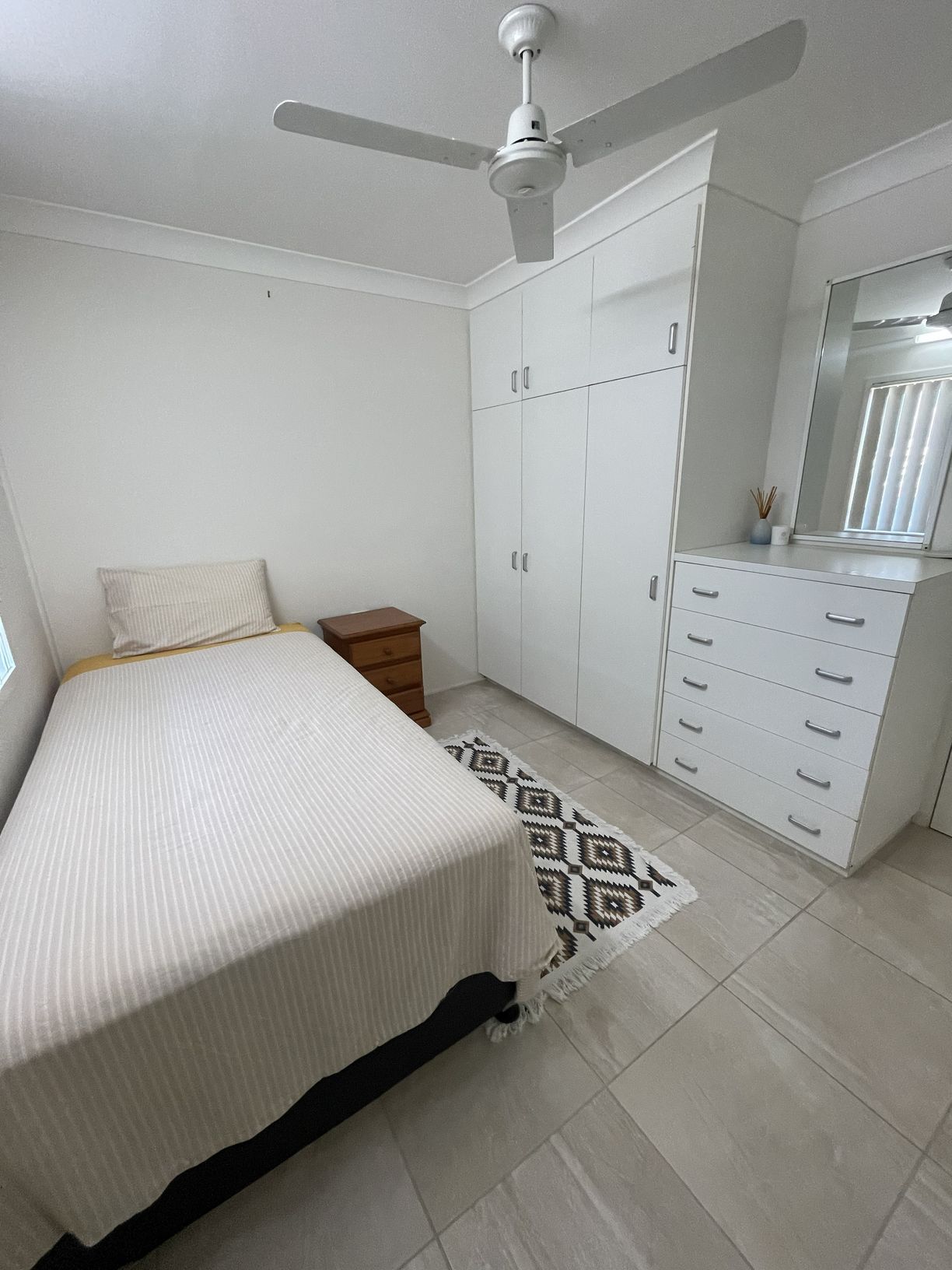 8 Phillips Street — photo 15 of 30