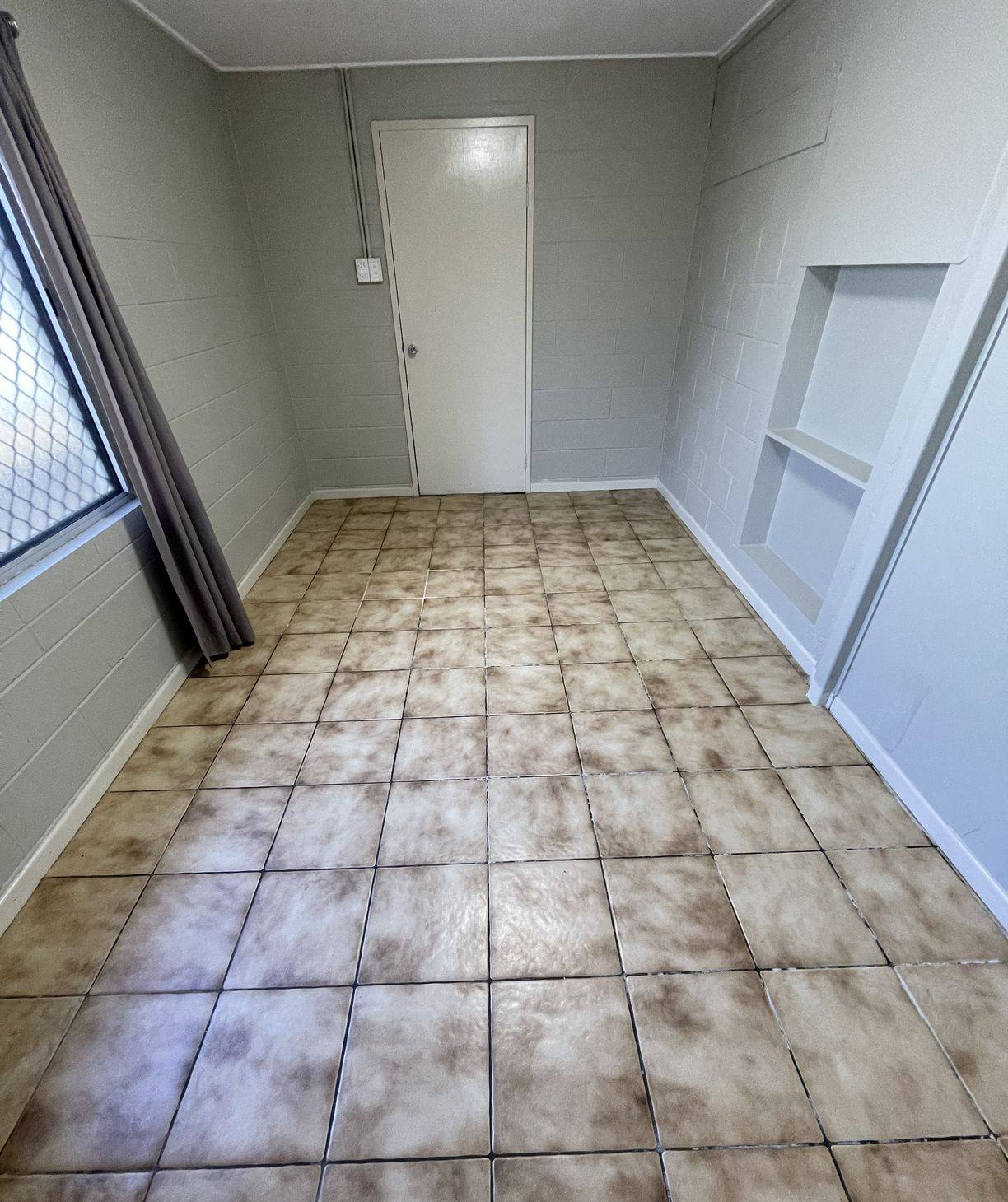 26 SANDOWNS STREET — photo 19 of 30