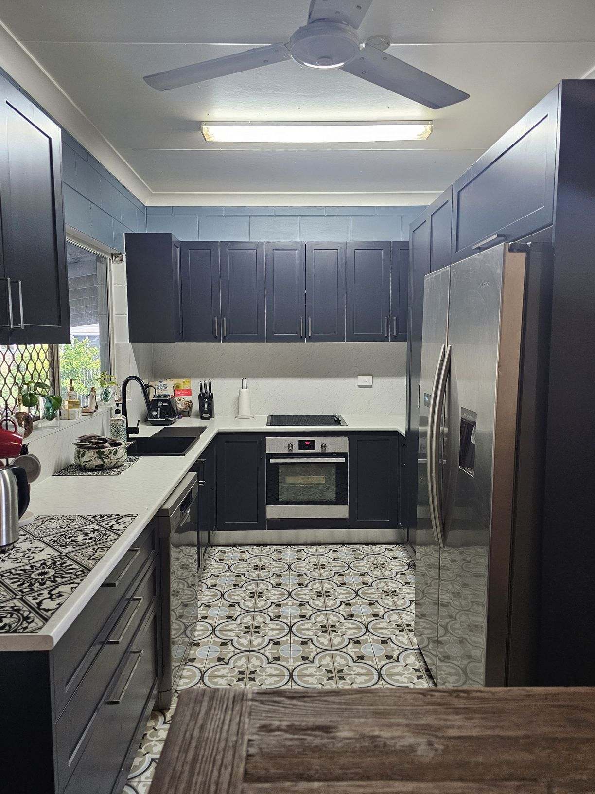 27 MUNRO Street — photo 7 of 27