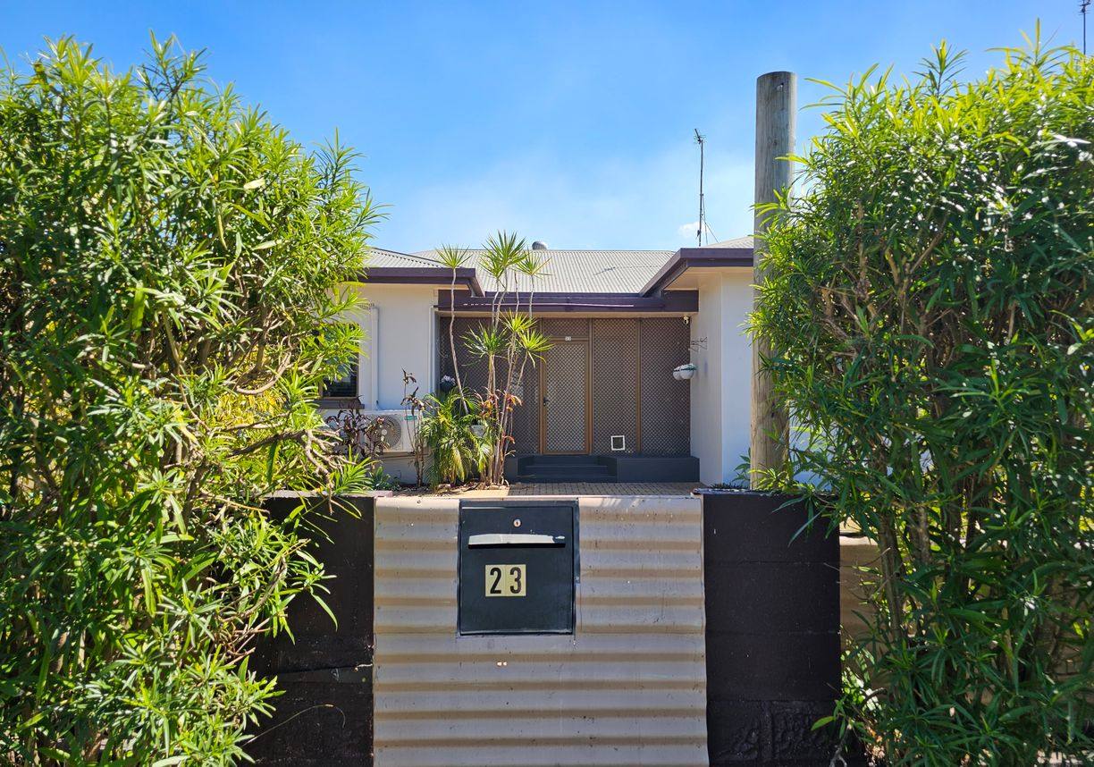 23 Macmillan Street — photo 2 of 30