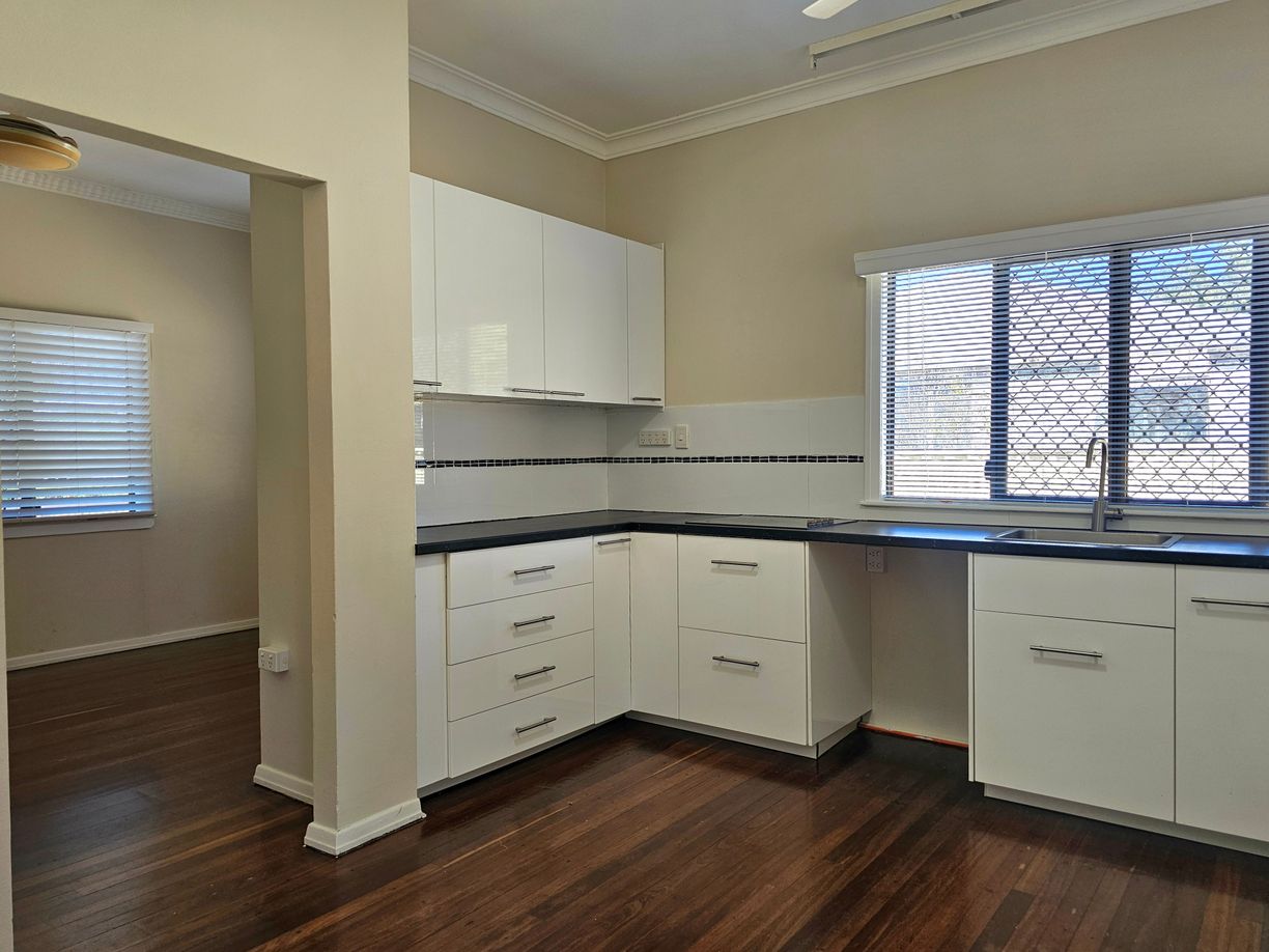 23 Macmillan Street — photo 10 of 30