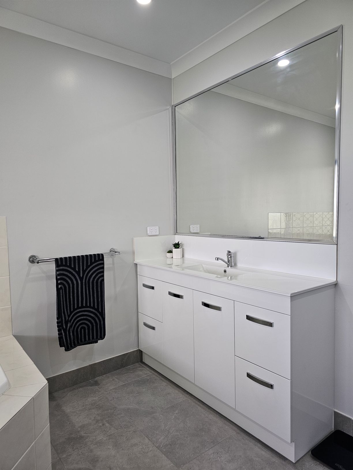 19 RUTHERFORD Street — photo 24 of 30