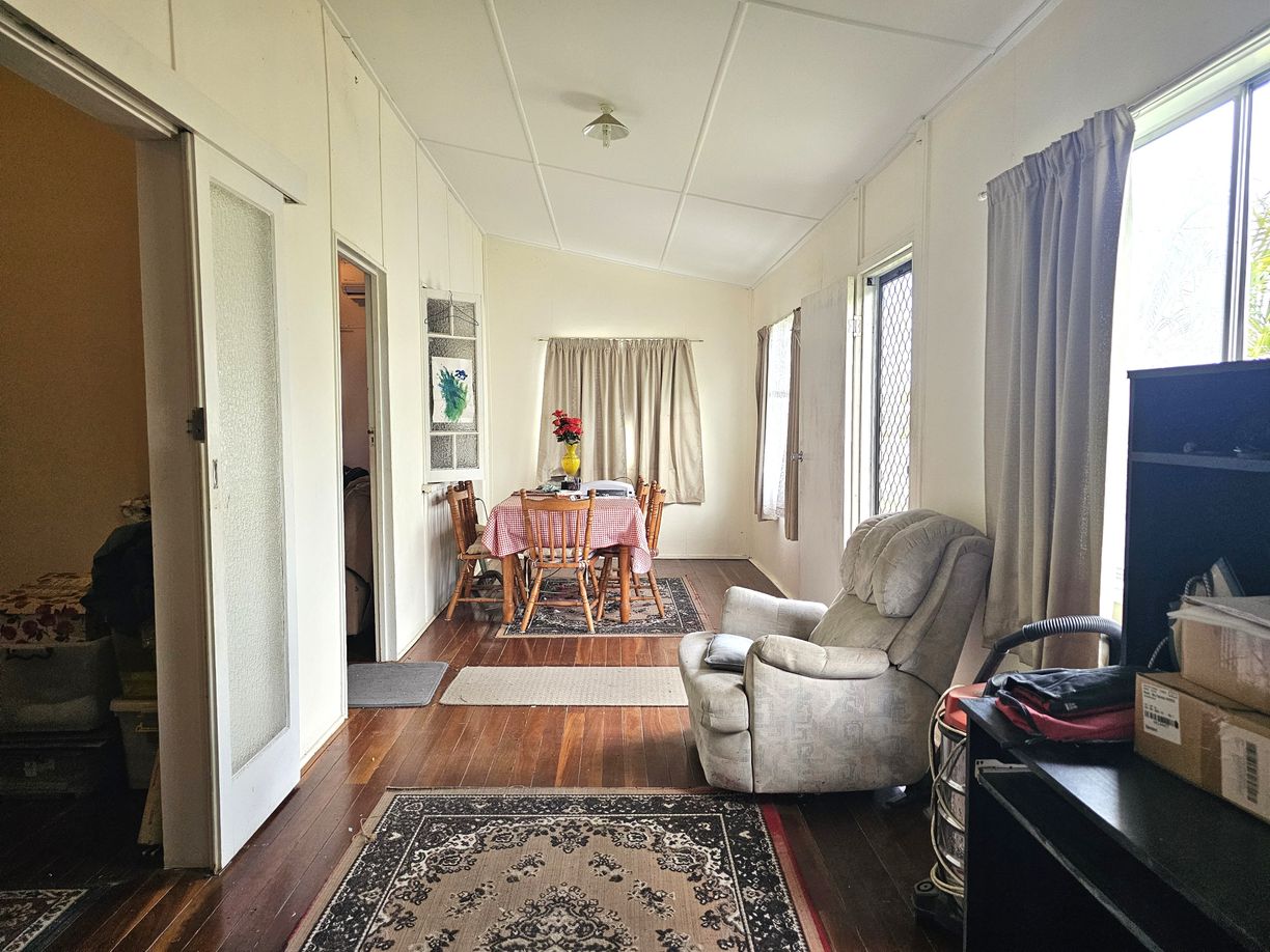 36 Queen Street — photo 2 of 17