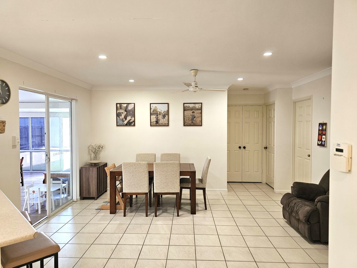 62 Laurence Crescent — photo 10 of 25