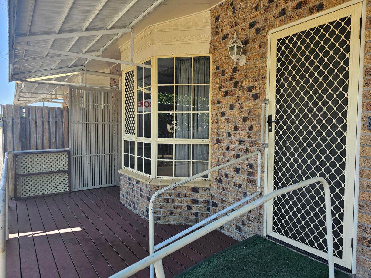 4/68 Munro Street — photo 3 of 22