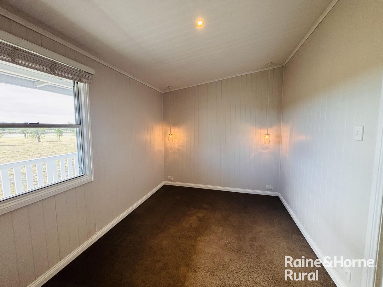 40 Corfe Road — photo 10 of 27