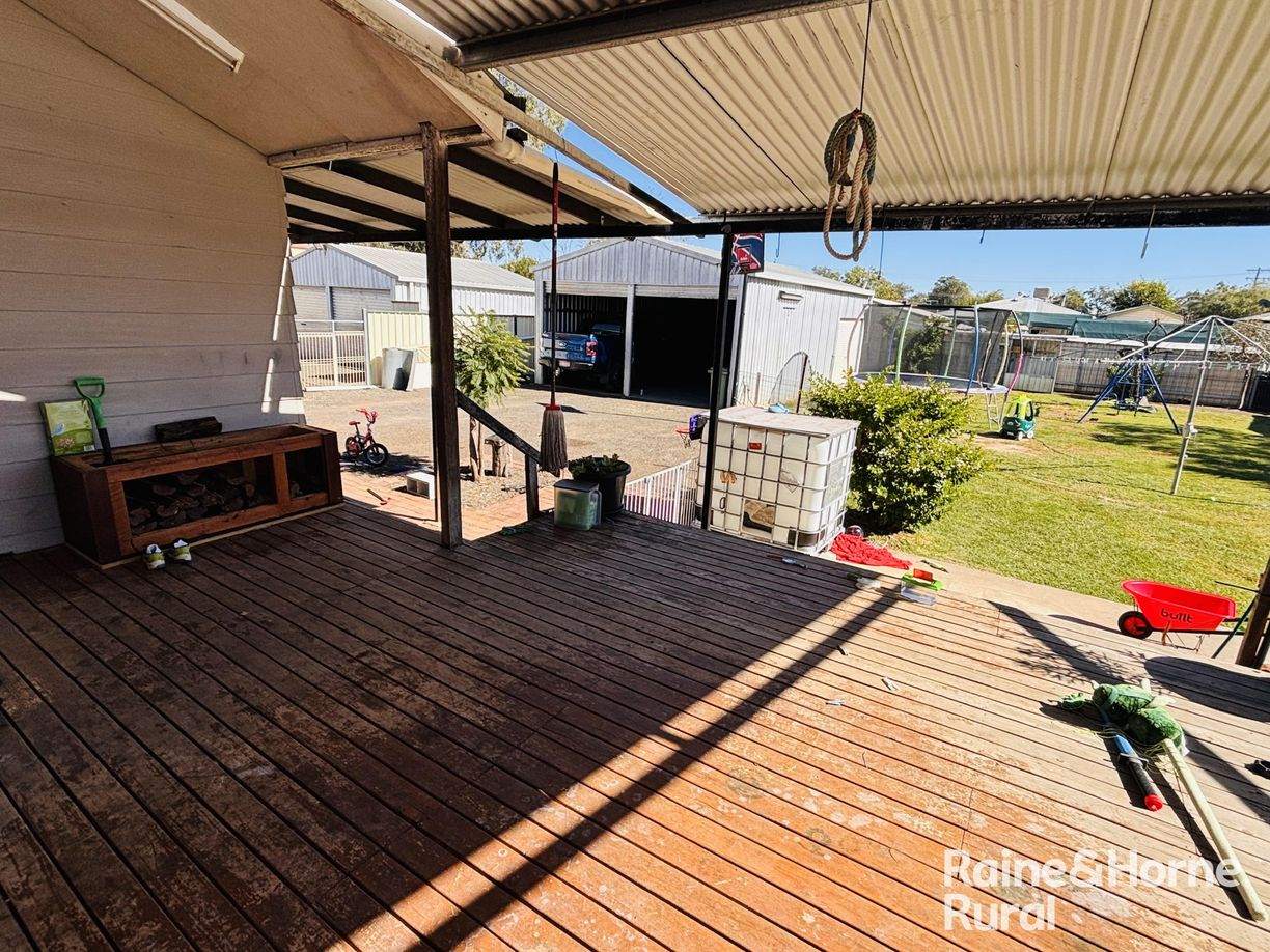 5 MAY STREET — photo 17 of 19